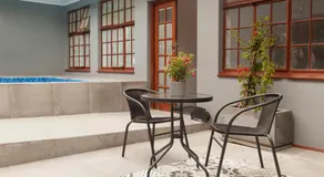 The City Club - Image 4
