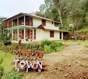 Mowgli Town Homestay/Resort - Image 2