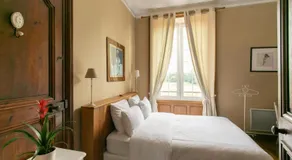 CHATEAU du PERRAY - Image 2