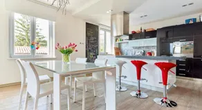 Luxury Apartment Val di Monte - Image 5
