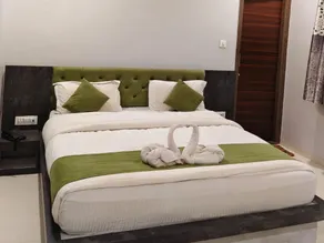 Hotel Indrayani - Image 5