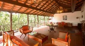 Misty Peaks - Luxury & Nature Homestay in Chikmagalur - Image 2