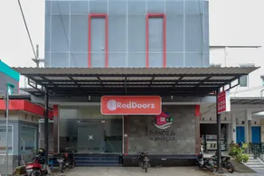 RedDoorz near Taman Pantai Alam Indah Tegal - Image 4