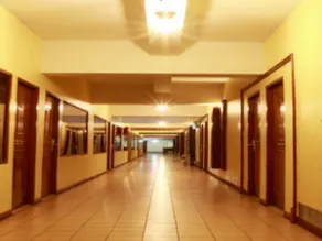 Pradipat Hotel - Image 3