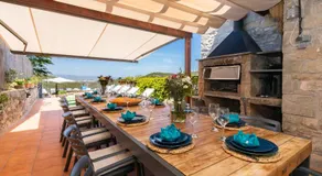 21 Sleeps Private Pool Villa & BBQ Near Barcelona - Image 4