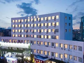 Home Inn Anshan Lishan Square - Image 5