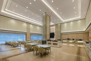 Atour X Hotel Shenzhen Baoan Airport Aviation City - Image 4