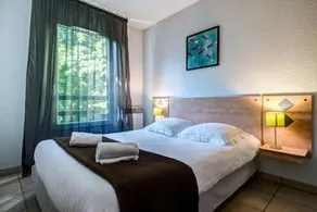 Zenitude Hotel Residences Divonne-les-Bains - L'Or�e du Parc - Image 3