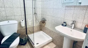 Poppis Apartments - Image 2