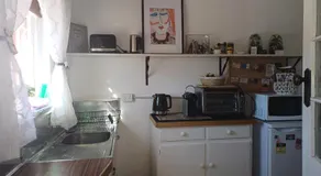 The Willery Guesthouse - Image 5