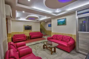 white Mountain Hotels - Image 3