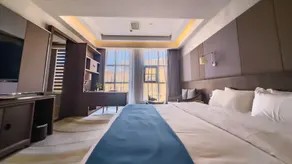 Jiulong Hot Spring Holiday Hotel - Image 2