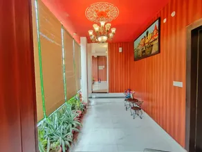 Hotel Yash Residency Near Assi Ghat - Image 5