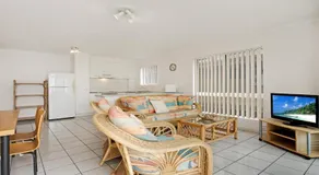 LYTT TIL SURFEN fra Rickman Pde, Woorim - Image 2