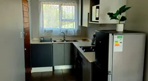 True Star at True North Modern 2 Bed Apartment - Image 2