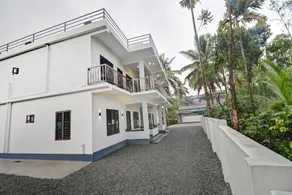 OYO 81382 Greenleaf 2BHK - Image 4