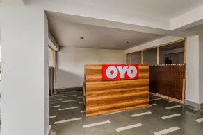 OYO Flagship 18434 Silver Crown - Image 4