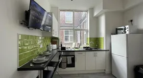 Modern 1 bed studios for comfy stay in Preston - Image 4