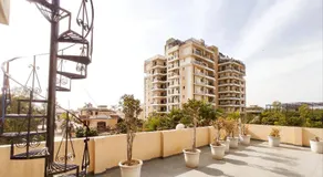 HOTEL SKY HIGH RESIDENCY - Premium Property By SKY Hotels & Homestays - Image 5