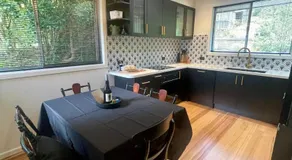 Yarra Valley Lifestyle Complete Home in Healesville Accommodates 6 adults Close to wineries Beautifully styled with excellent amenities Walk to town Welcome to No 4 Plenty of parking and outdoor space - Image 4