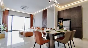 Astonishing Ocean View 4 Bedroom Huge Balcony 2 Car Park - Image 4