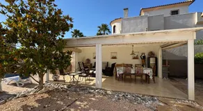 Maikran Premium Fantastic Family Villa with Pool - Image 4