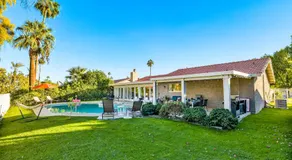 Desert Pool House: Sun, Swim, Sip & Stay - Image 4