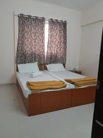 Apartment near India school - Image 1