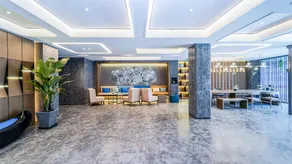 Jinglai Rooftop Garden Hotel Bund Jingan Temple Changshou Road Metro - Image 3