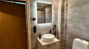 B&B Knuss - Image 2
