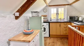 Little Barn, Greendale Farm - Image 2