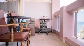 La Playa Suites 2 - Image 3