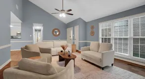 Spacious 4BR Family Home with Game Room - Image 2