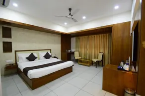 HOTEL THE WINDTREE - Image 2