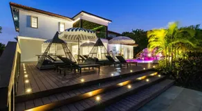 Glam Manor 7,000 Ft Mansion with Waterslide Spa - Image 2
