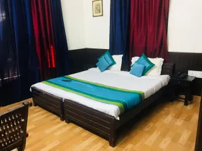 Hotel Abodes House - Image 3