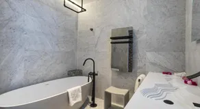 Snow Lodge Hotel Courchevel 1850 - Image 2