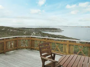 4 star holiday home in Dyrvik - Image 5