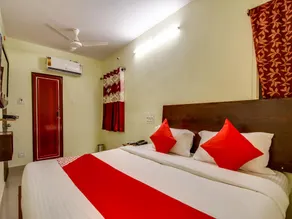 OYO 36204 Vasavi Residency - Image 3