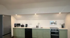 Sea View Apartment - Image 2