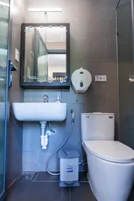 Brand New Cozy Home wBalcony @ ❤ of Saigon Wn - Image 5