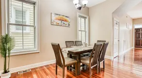 Near Starland & River St - Private Patio & BBQ - Parking - Image 4