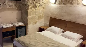 Merani Hotel - Image 2