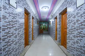 OYO Hotel New Divine Kashmir - Image 4