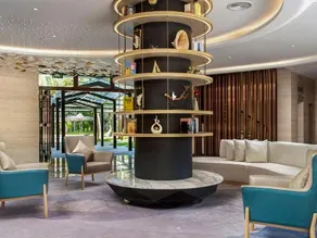 Huandao Beach Hotel - Image 2