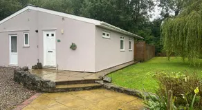 Wyndham studio - Image 2