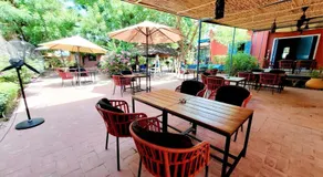 Hôtel Les Palmiers - Image 5