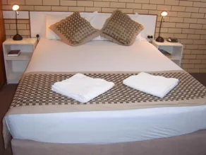 Binalong Motel - Image 4