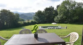 Espectacular casa con piscina y gran jardín - Image 5