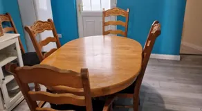 Violet House - Image 4